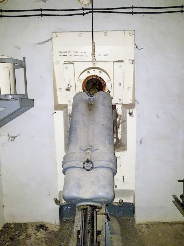 Ligne Maginot - GORDOLON (GN) - (Ouvrage d'artillerie) - Bloc 2
Mortier de 81mm.
Culasse de pièce n°21 - ELLENA-CUNY