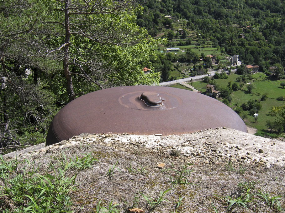 Ligne Maginot - GORDOLON (GN) - (Ouvrage d'artillerie) - Bloc 3
La cloche VDP - FORNERIS Serge