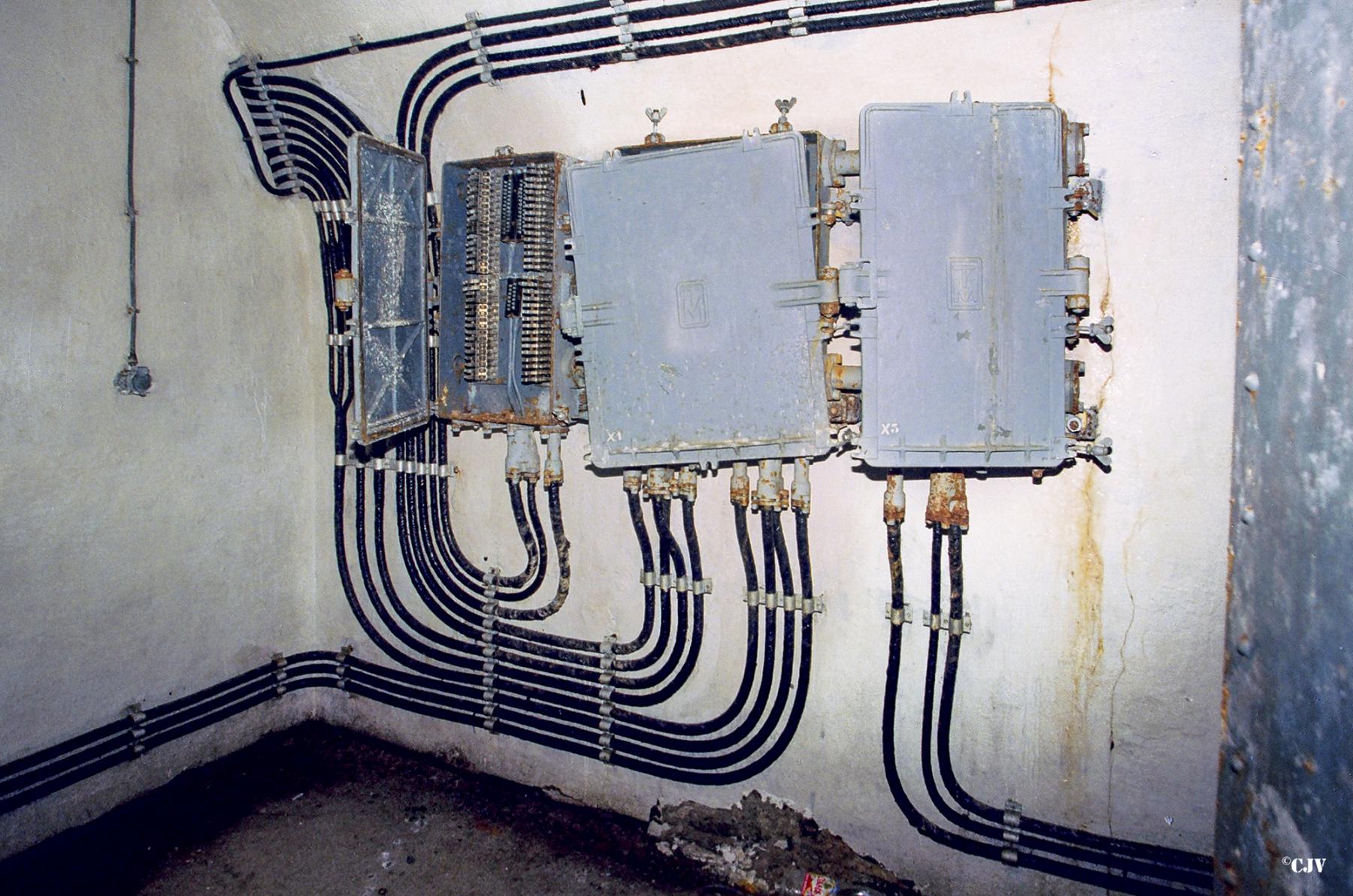 Ligne Maginot - GORDOLON (GN) - (Ouvrage d'artillerie) - Étage intermédiaire
Central téléphonique - Lia VERMEULEN