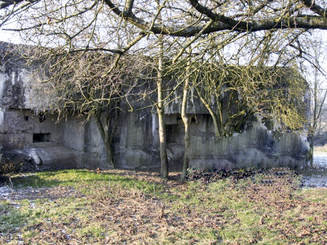 Ligne Maginot - CEZF-4 - SARRE UNION NORD-EST - (Casemate d'infanterie - Double) - Façade Est - Christian LENHARD