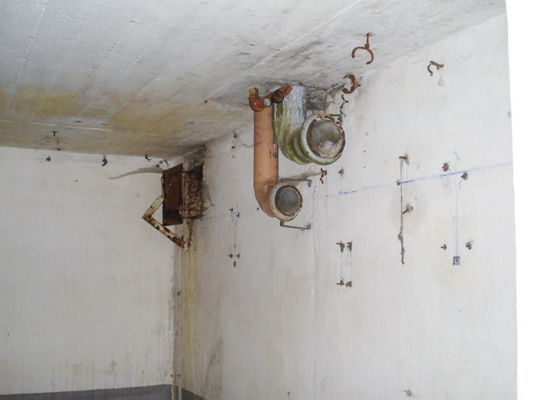 Ligne Maginot - GUERLETTE - (Casemate d'infanterie - double) - Ventilation - R Tucker