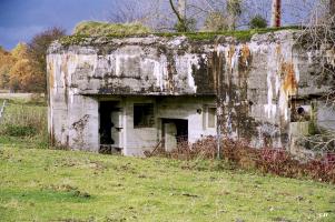 Ligne Maginot - CEZF-18 - LA CASSINE OUEST - (Casemate d'infanterie - double) - 