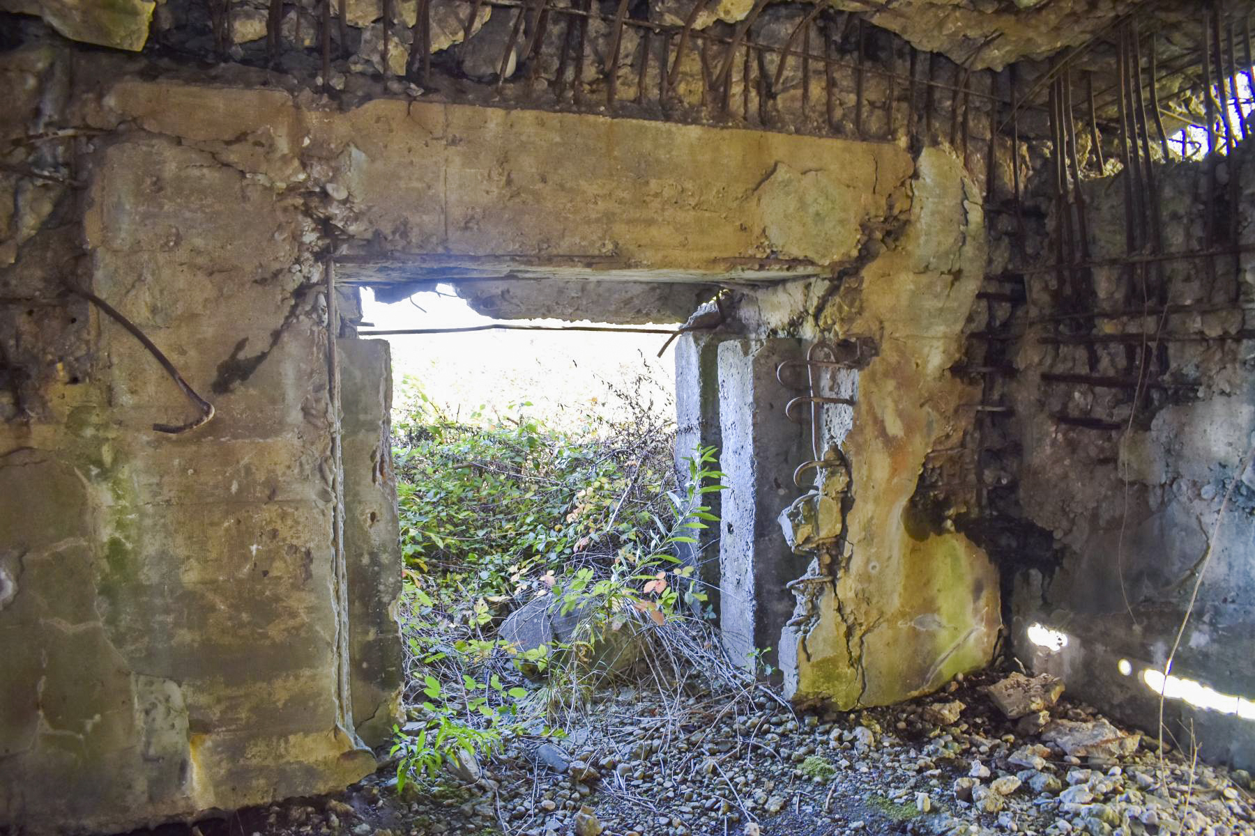Ligne Maginot - C15N - LA BARRIERE 1 - (Blockhaus pour canon) - L'entrée du matériel - Daniel Froehly