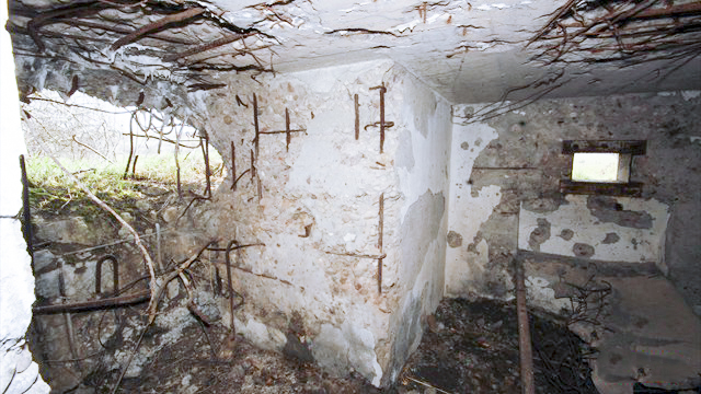 Ligne Maginot - CONFLUENT 3 - (Blockhaus pour arme infanterie) -  - Association Les Bergers des Pierres