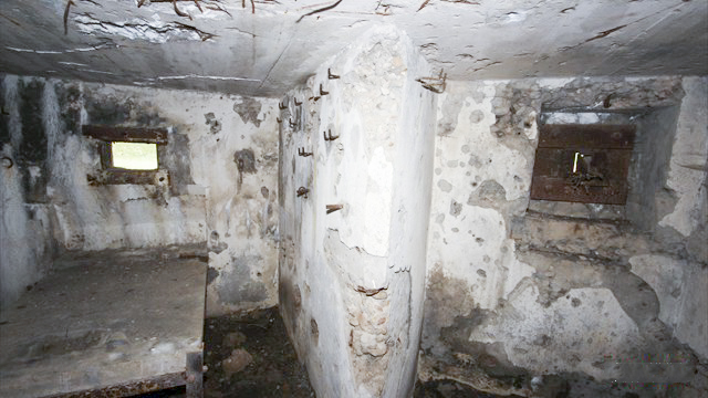 Ligne Maginot - CONFLUENT 3 - (Blockhaus pour arme infanterie) -  - Association Les Bergers des Pierres