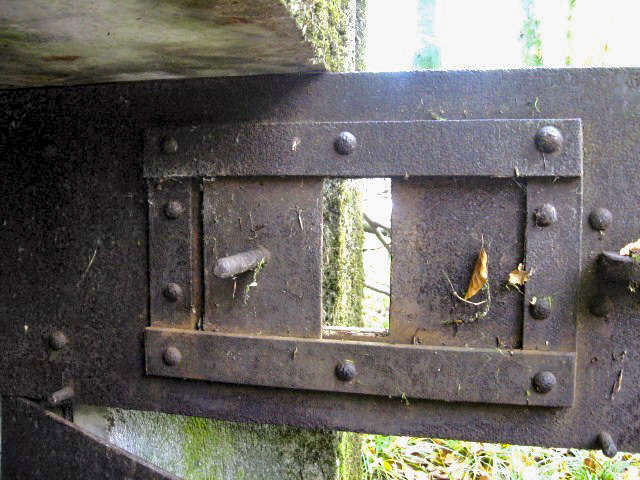 Ligne Maginot - HELLENWALD 7 - (Central téléphonique d'observation) - Volet d'observation - Christian LENHARD