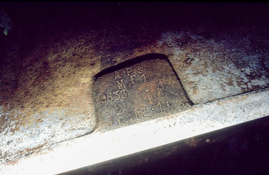 Ligne Maginot - HUEHNERBERG (TD N° 173) - (Cuve pour arme d'infanterie) - La TD n°173, qui était installée dans cet emplacement, dans son état de 1991 avant récupération et valorisation. - Marc et Lucas AMMANN