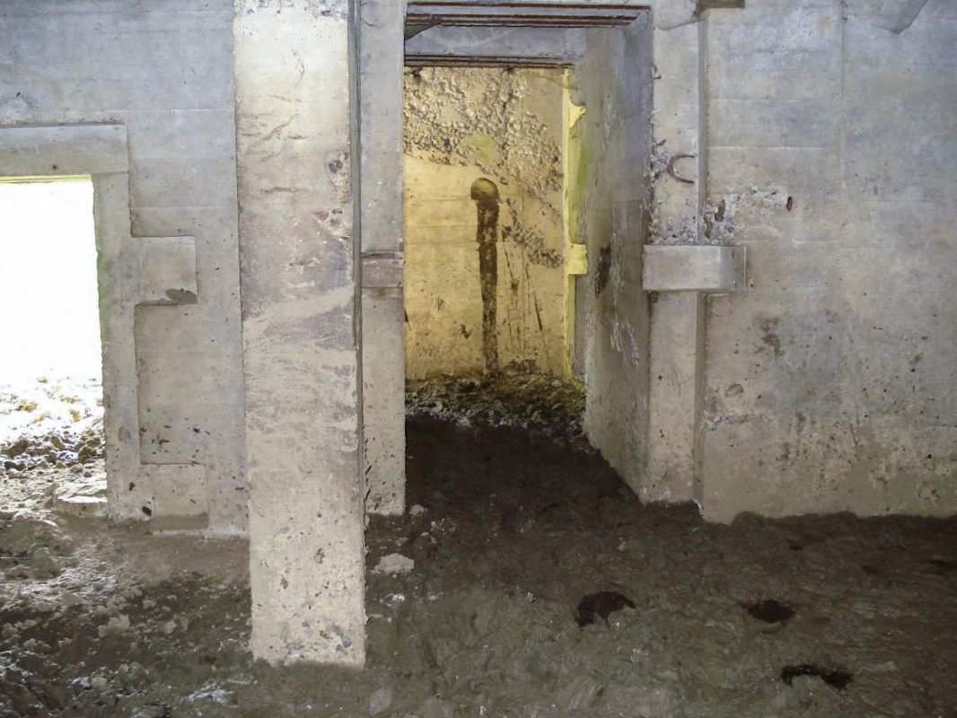 Ligne Maginot - 106 - PONT-MAUGIS - (Blockhaus lourd type STG / STG-FCR - Double) - Les entrées - R Tucker