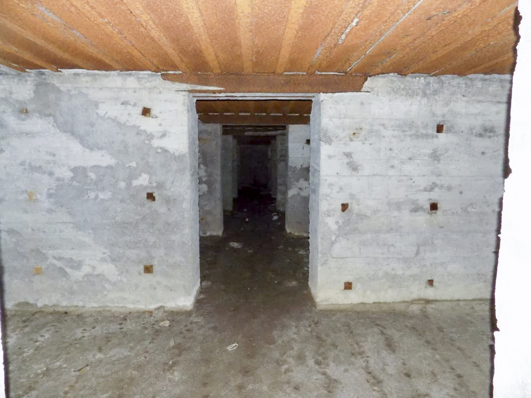 Ligne Maginot - LA BERLIERE (55° CA) - (PC de Secteur) - Couloir central - Richard Tucker