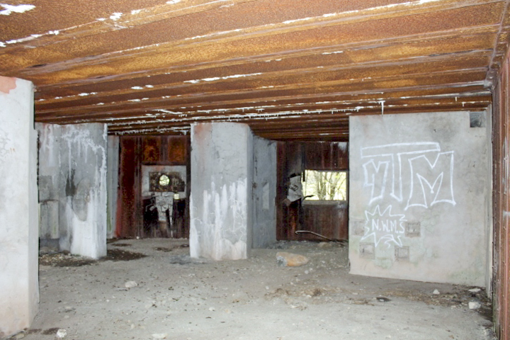 Ligne Maginot - MC30 - STG C - (Casemate d'infanterie - double) - Chambres de tir ouest - Christian LENHARD