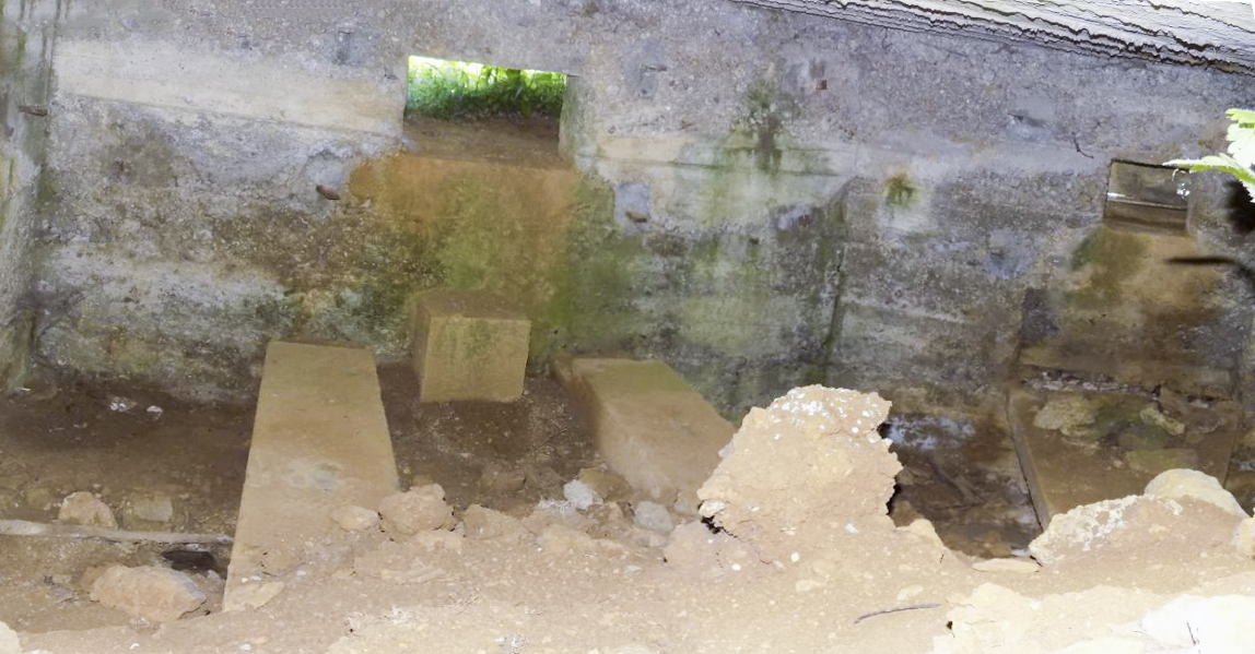 Ligne Maginot - 1C - PETIT REMILLY SUD - (Blockhaus pour canon) - Créneaux AC centrale et Hotchkiss droite - R Tucker