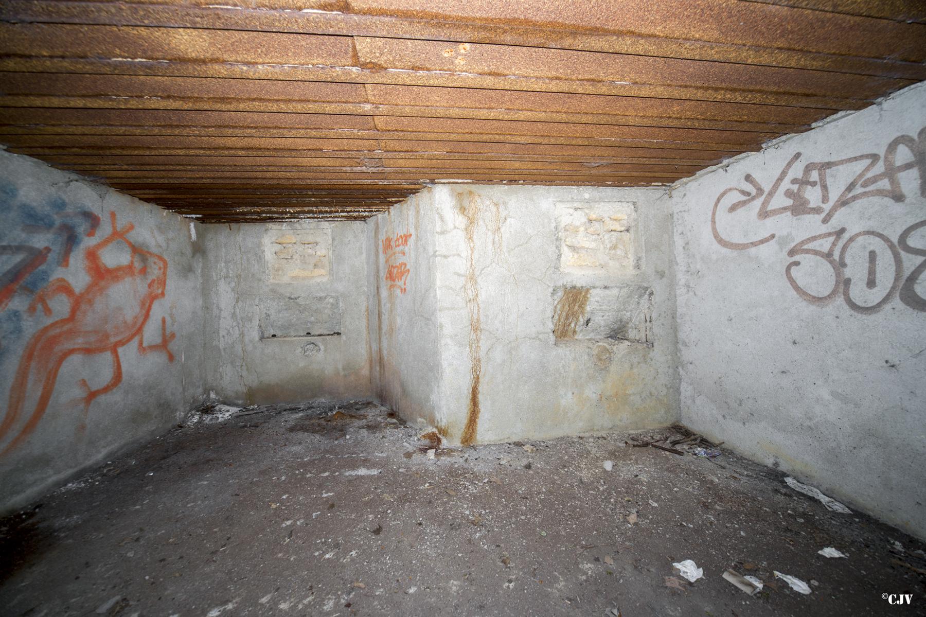 Ligne Maginot - 300 - CANAL DES ARDENNES - (Blockhaus pour arme infanterie) -  - Lia VERMEULEN
