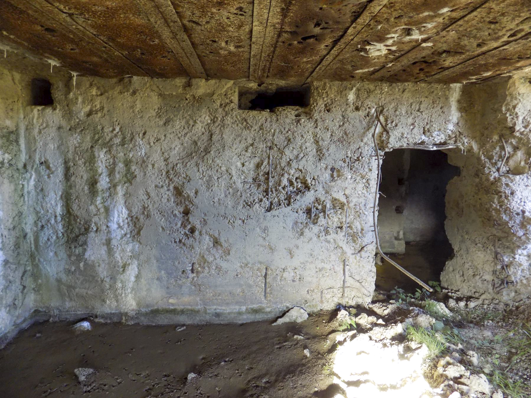 Ligne Maginot - BELLEVUE - (Casemate d'artillerie) - L’intérieur - Richard Tucker
