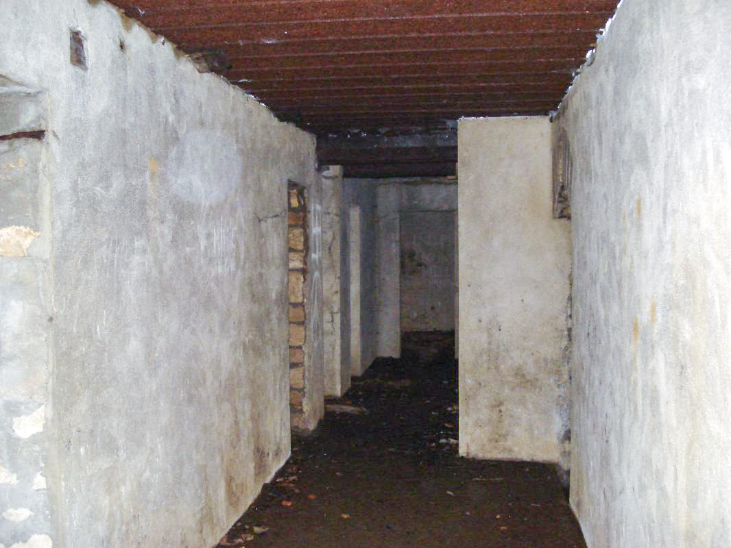 Ligne Maginot - FOND DAGOT (55° DI) - (PC de Secteur) - Couloir principal - R Tucker