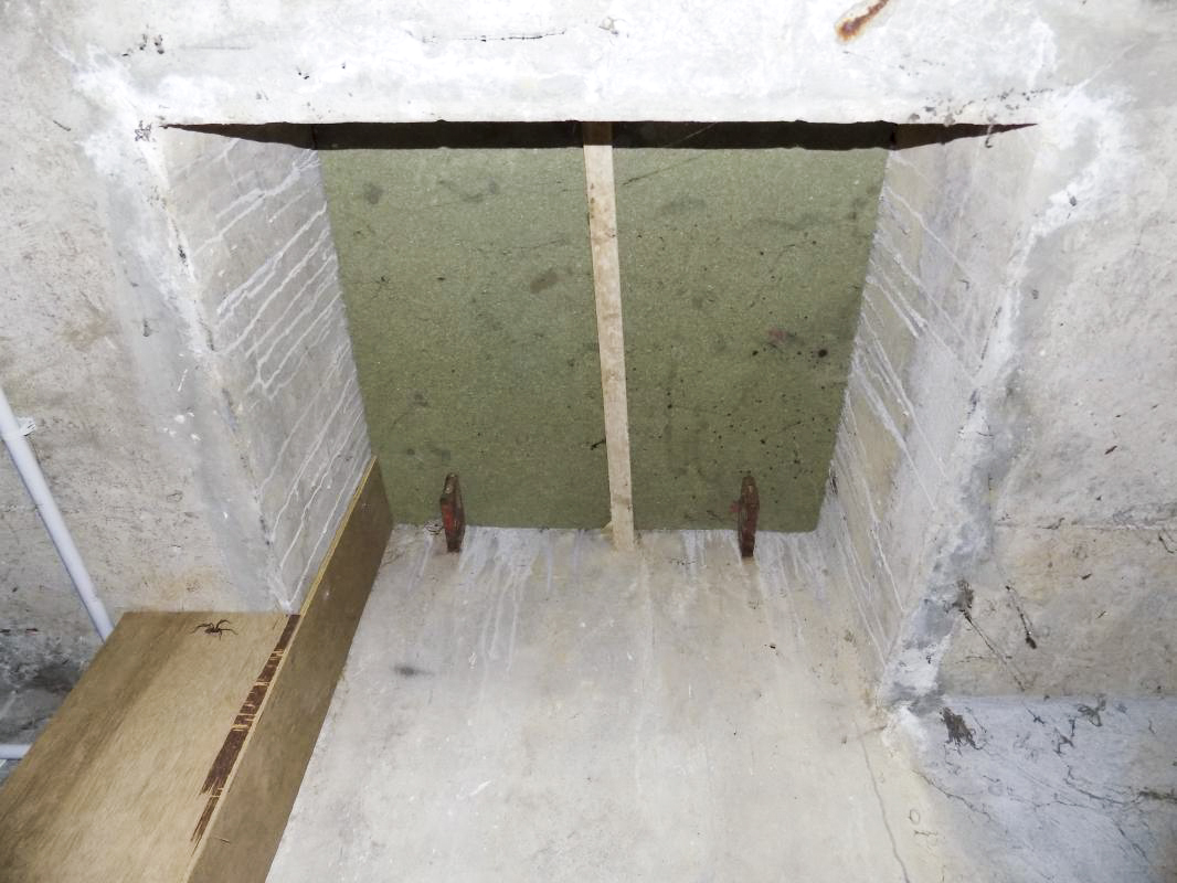 Ligne Maginot - MF8 - K - LA GREVE - (Poste GRM - Maison Forte) - Accès au première étage - R Tucker