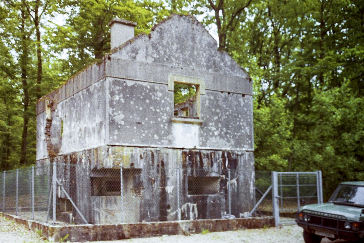 Ligne Maginot - MF10 - M - BOIS DE SAINT MENGES - (Poste GRM - Maison Forte) - L'état 1994 - R Tucker