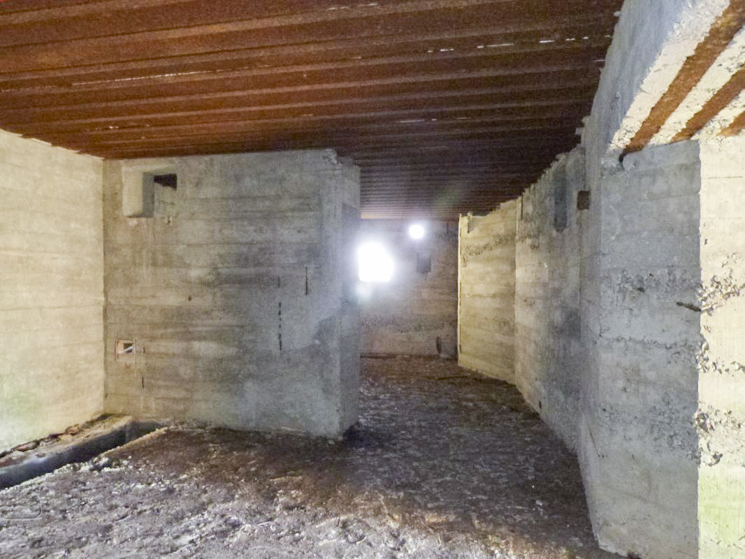 Ligne Maginot - CEZF-18 - LA CASSINE OUEST - (Casemate d'infanterie - double) -  - JMBrams