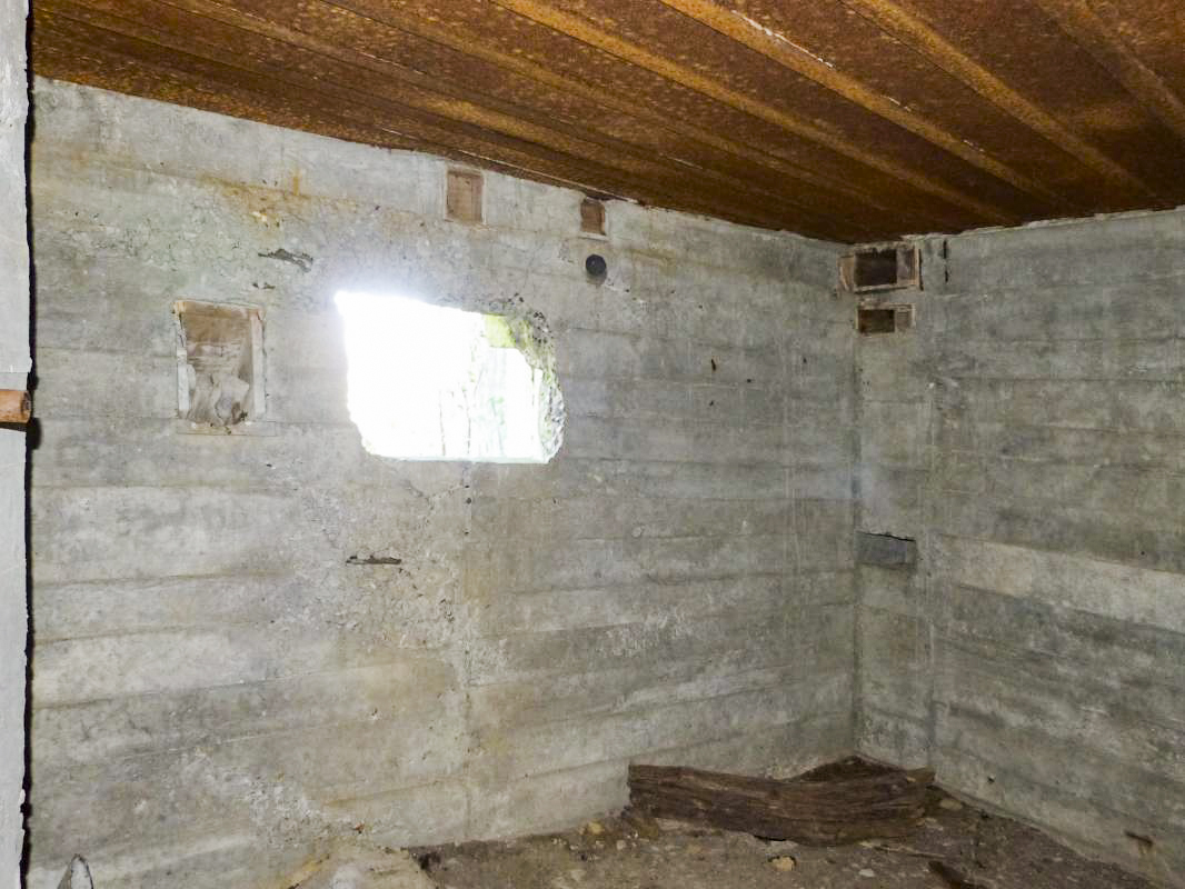 Ligne Maginot - CEZF-18 - LA CASSINE OUEST - (Casemate d'infanterie - double) -  - JMBrams