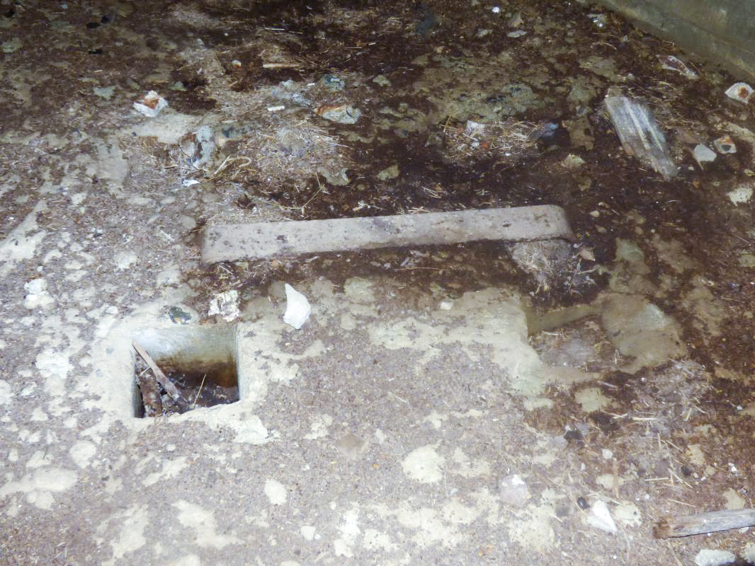 Ligne Maginot - CEZF-18 - LA CASSINE OUEST - (Casemate d'infanterie - double) -  - JMBrams