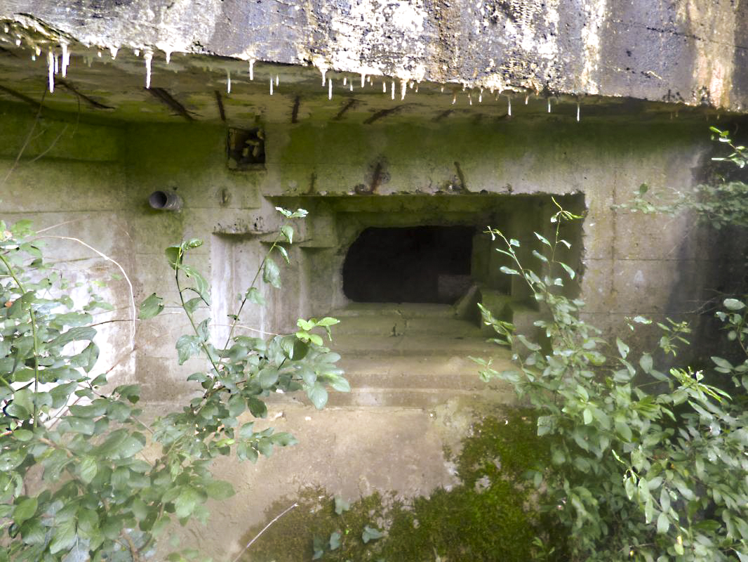 Ligne Maginot - CEZF-18 - LA CASSINE OUEST - (Casemate d'infanterie - double) -  - JMBrams