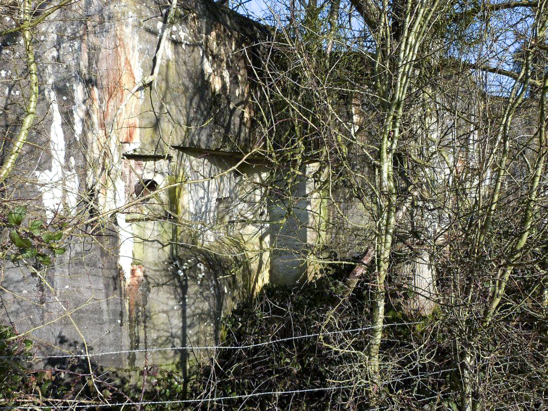 Ligne Maginot - CEZF-18 - LA CASSINE OUEST - (Casemate d'infanterie - double) -  - JMBrams