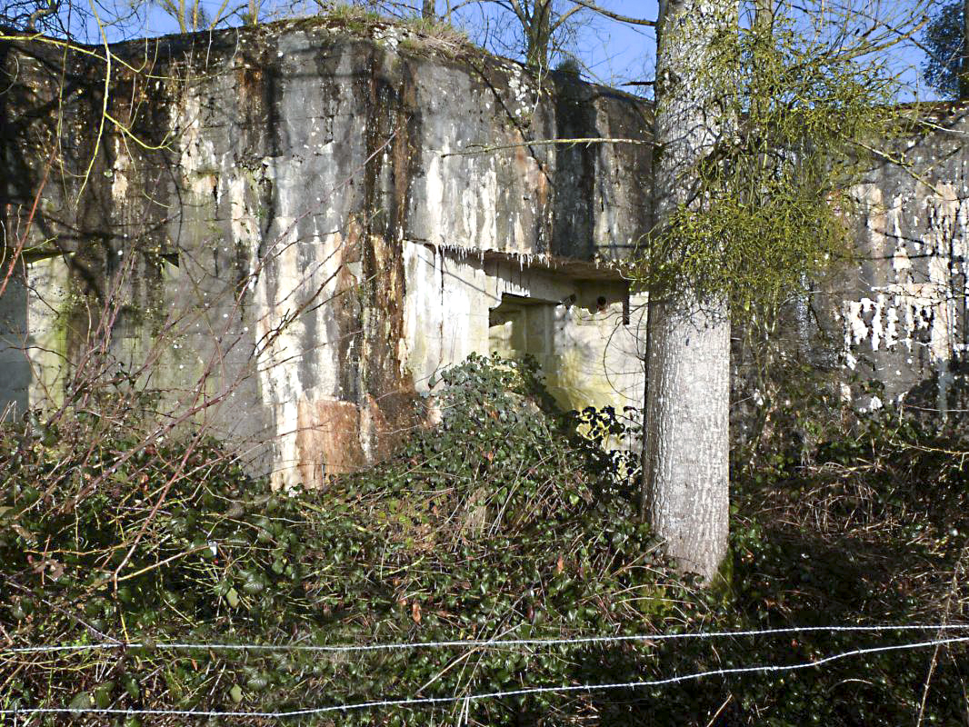 Ligne Maginot - CEZF-18 - LA CASSINE OUEST - (Casemate d'infanterie - double) -  - JMBrams