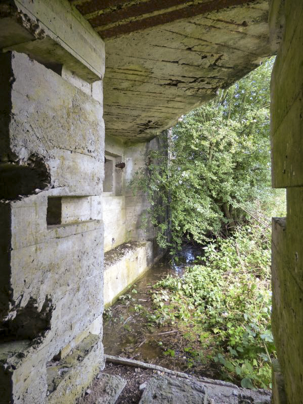 Ligne Maginot - CEZF-18 - LA CASSINE OUEST - (Casemate d'infanterie - double) -  - JMBrams