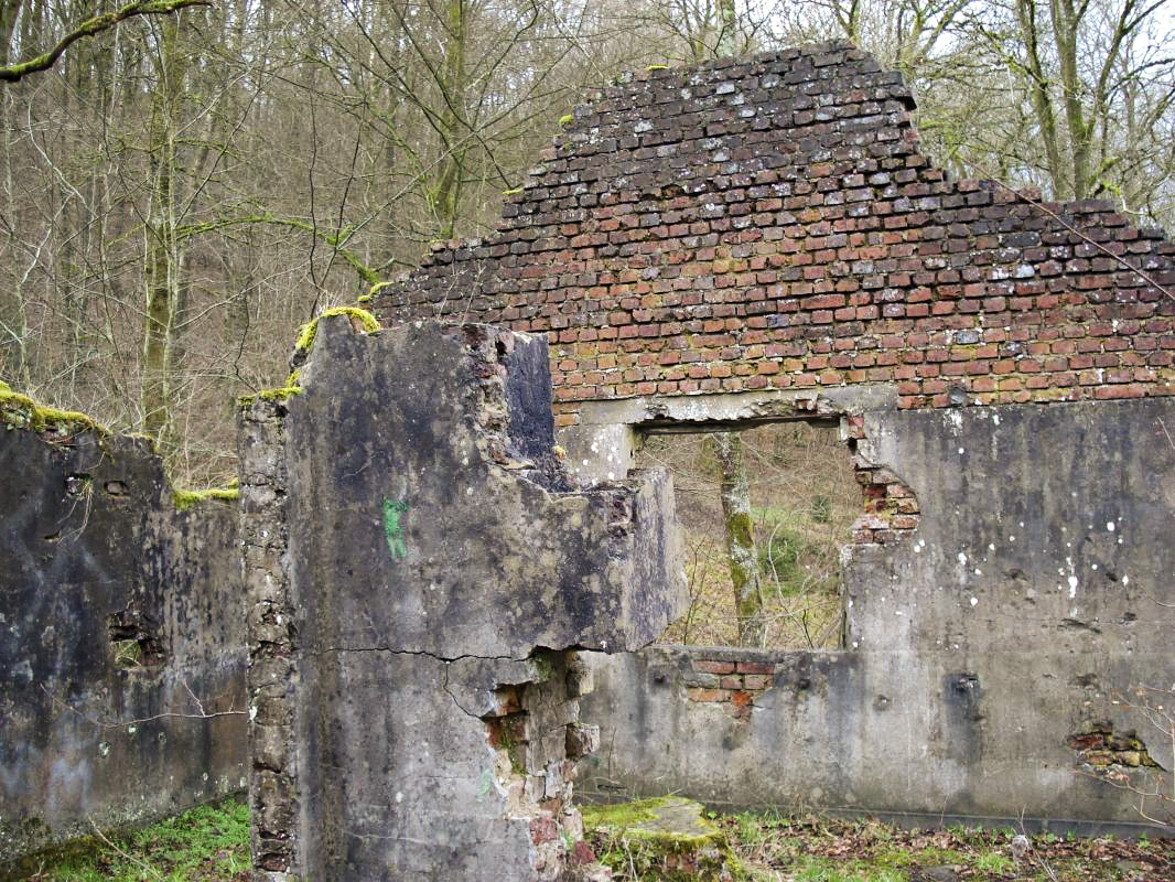 Ligne Maginot - MF11 - N - LA HATRELLE - (Poste GRM - Maison Forte) - 1er étage - R Tucker