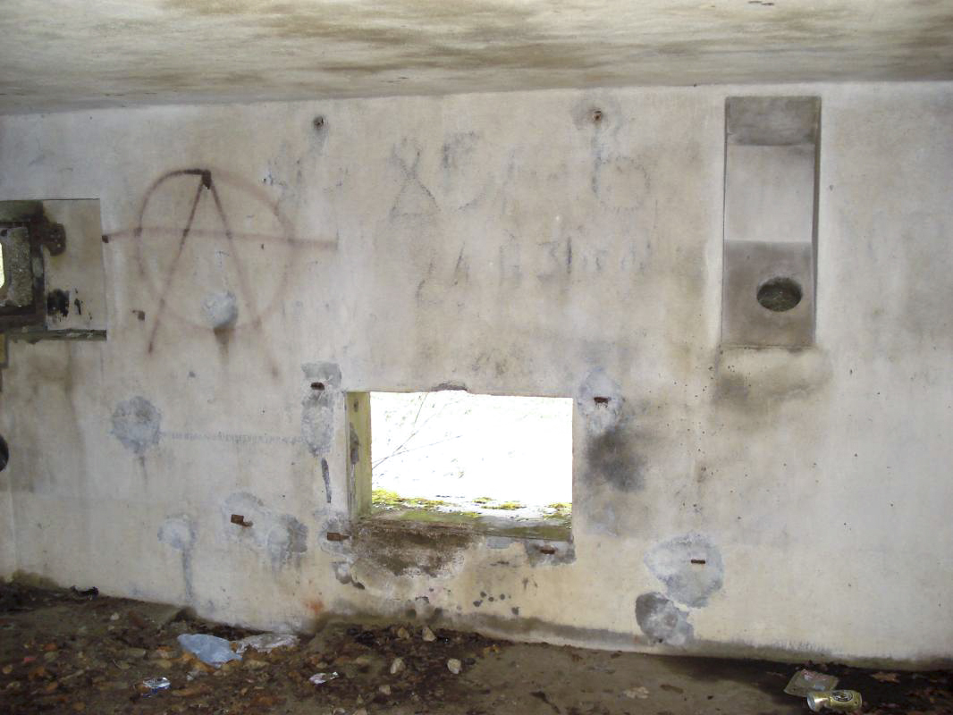 Ligne Maginot - MF11 - N - LA HATRELLE - (Poste GRM - Maison Forte) - L'intérieur face frontale - R Tucker
