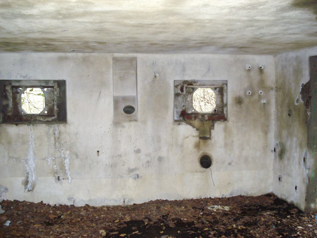 Ligne Maginot - MF11 - N - LA HATRELLE - (Poste GRM - Maison Forte) - L'intérieur droit - R Tucker