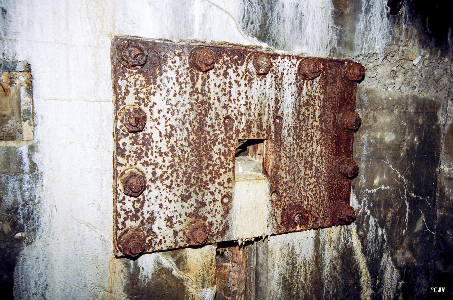 Ligne Maginot - CEZF-20  - LA BRIQUETTERIE - (Casemate d'infanterie - double) -  - Caspar Vermeulen