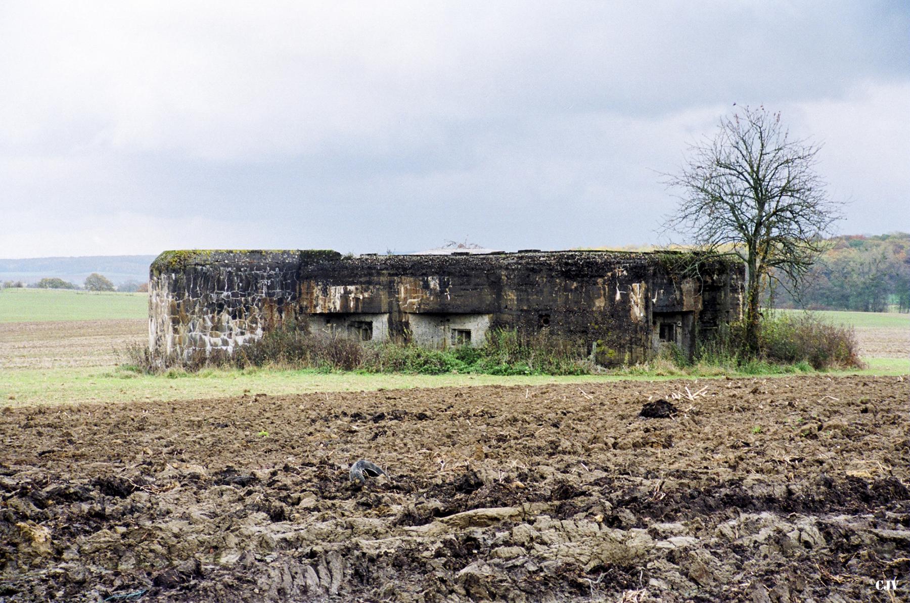 Ligne Maginot - CEZF-27  - LA HALLE SOUS LES COTES - (Casemate d'infanterie - double) -  - Caspar Vermeulen