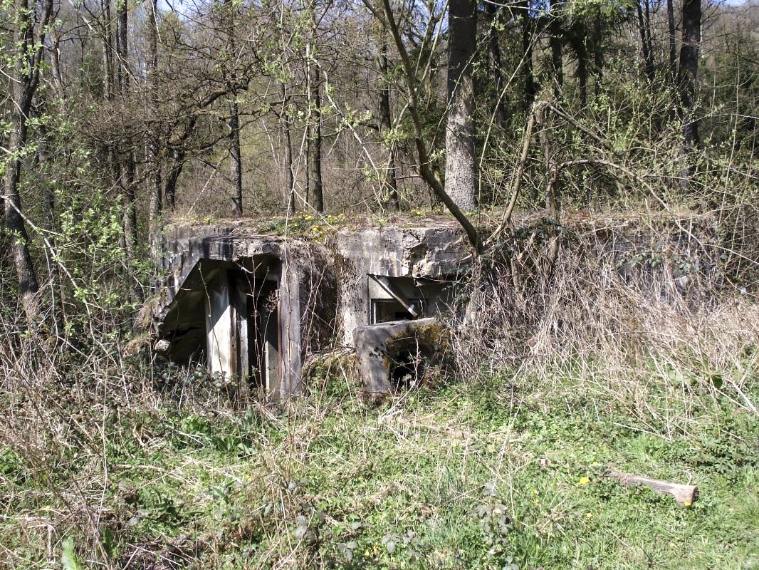 Ligne Maginot - MF15 - R - BOUCHON LOUIS VAL - (Poste GRM - Maison Forte) - L'arrière/droite - R Tucker
