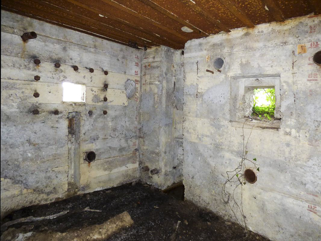 Ligne Maginot - CEZF-34  - LES TOURNILLONS - (Casemate d'infanterie - double) -  - JMBrams