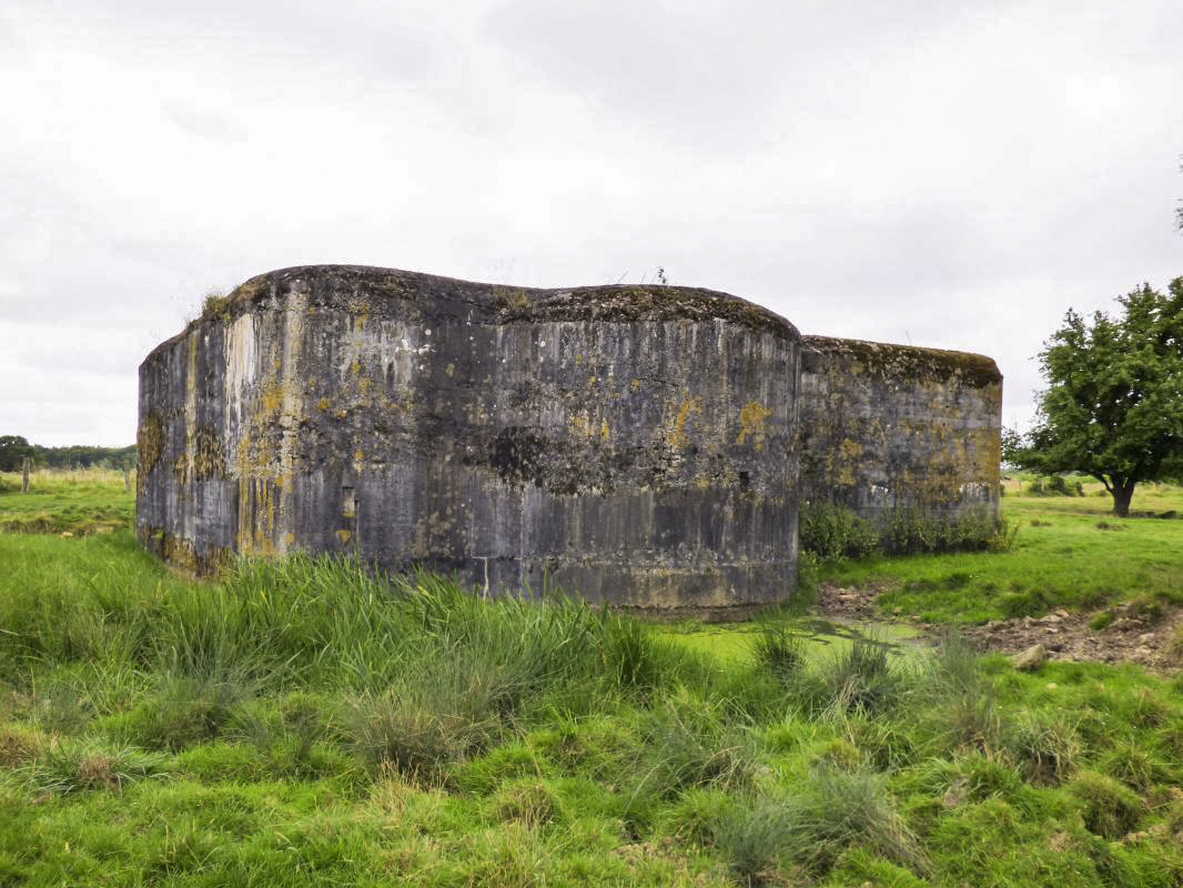 Ligne Maginot - CEZF-40 - FORET DE MANGIENNES - (Casemate d'infanterie) -  - JMBrams