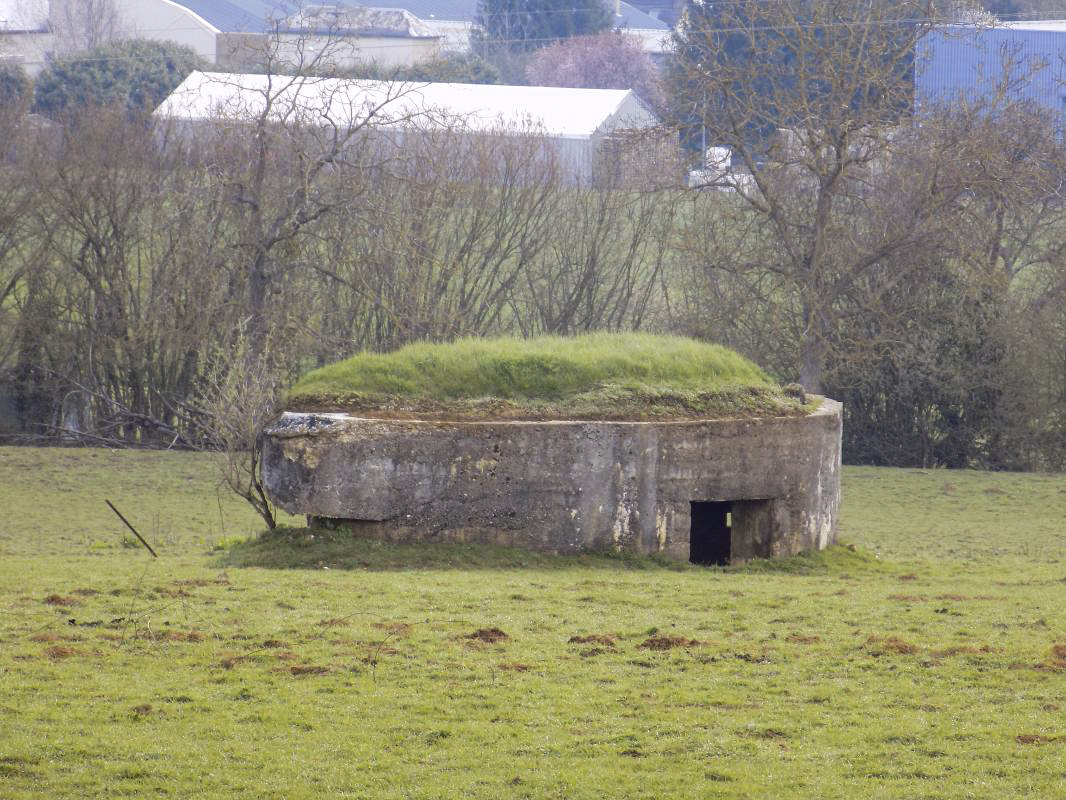 Ligne Maginot - 15BIS - PAMBOUR - (Blockhaus pour canon) - Pris de l'ouest - R Tucker