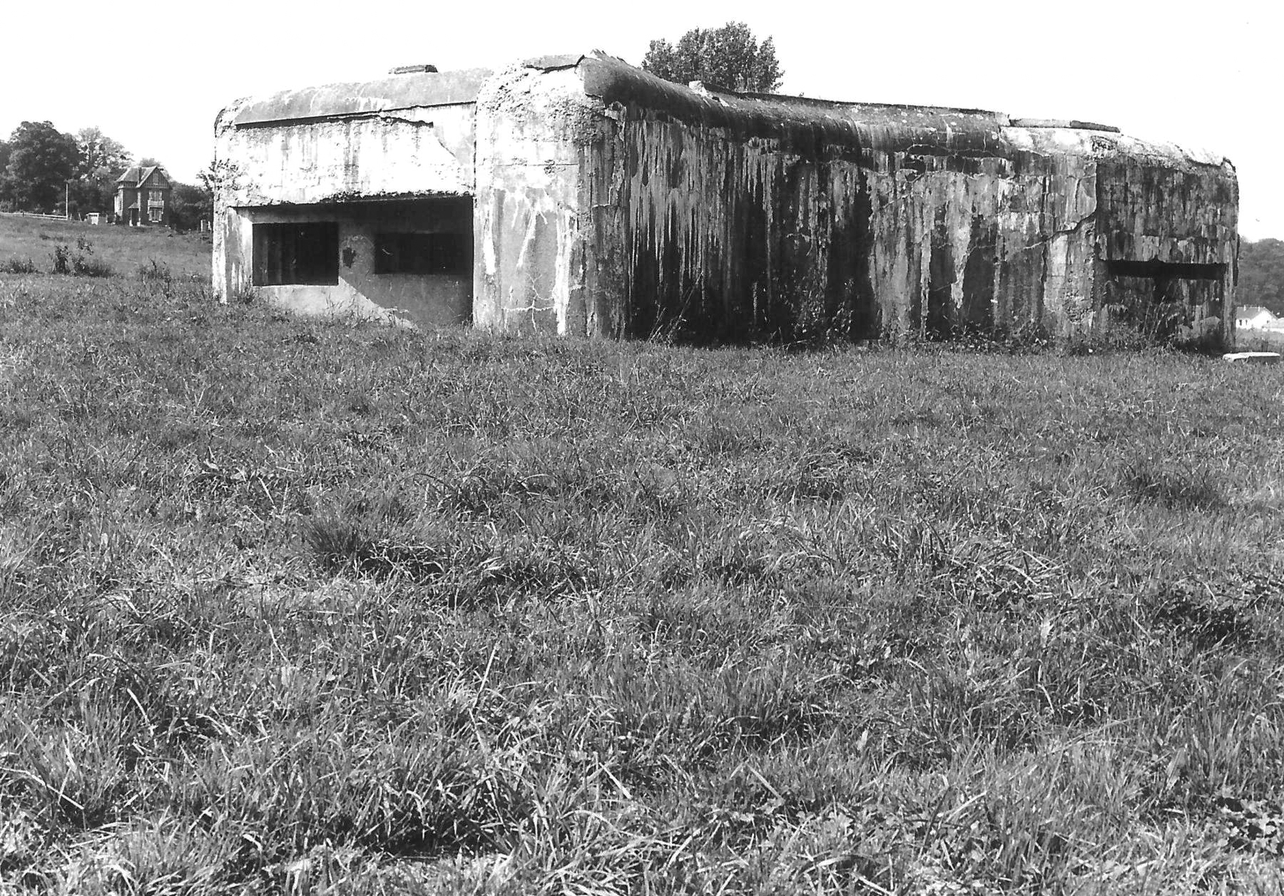 Ligne Maginot - 104 - SEDAN SUD - (Blockhaus lourd type STG / STG-FCR - Double) - Le blockhaus dans les années 1980 - Jean-Yves Mary