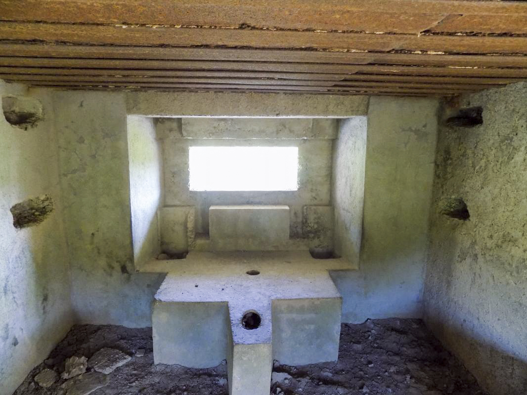 Ligne Maginot - 202 - LA NIVRAGNE EST - (Blockhaus pour canon) - Face frontale - R Tucker