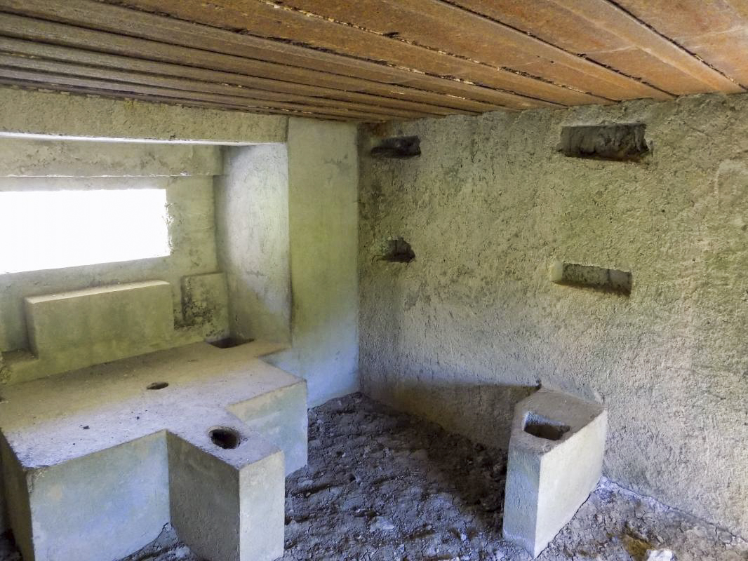Ligne Maginot - 202 - LA NIVRAGNE EST - (Blockhaus pour canon) - Faces frontale et droite - R Tucker
