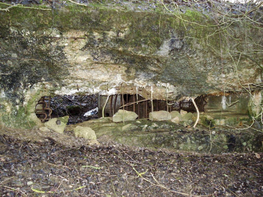 Ligne Maginot - B - LA MALADRERIE OUEST - (Blockhaus pour canon) - Embrasure pour mitrailleuse - R Tucker