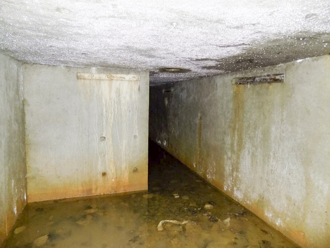 Ligne Maginot - CHAUMONT (SOUS-SECTEUR SEDAN - 147° RIF) - (PC de Sous-Secteur) - Salle 1 - R Tucker
