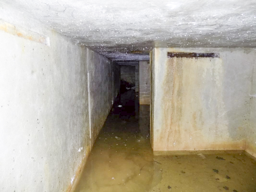 Ligne Maginot - CHAUMONT (SOUS-SECTEUR SEDAN - 147° RIF) - (PC de Sous-Secteur) - Salle 4 - R Tucker