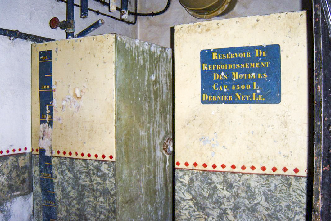 Ligne Maginot - HETTANGE GRANDE - X8 (QUARTIER ROUSSY - III/168°RIF) - (Abri) - Réserves de refroidissement de l'usine - Michel Teiten