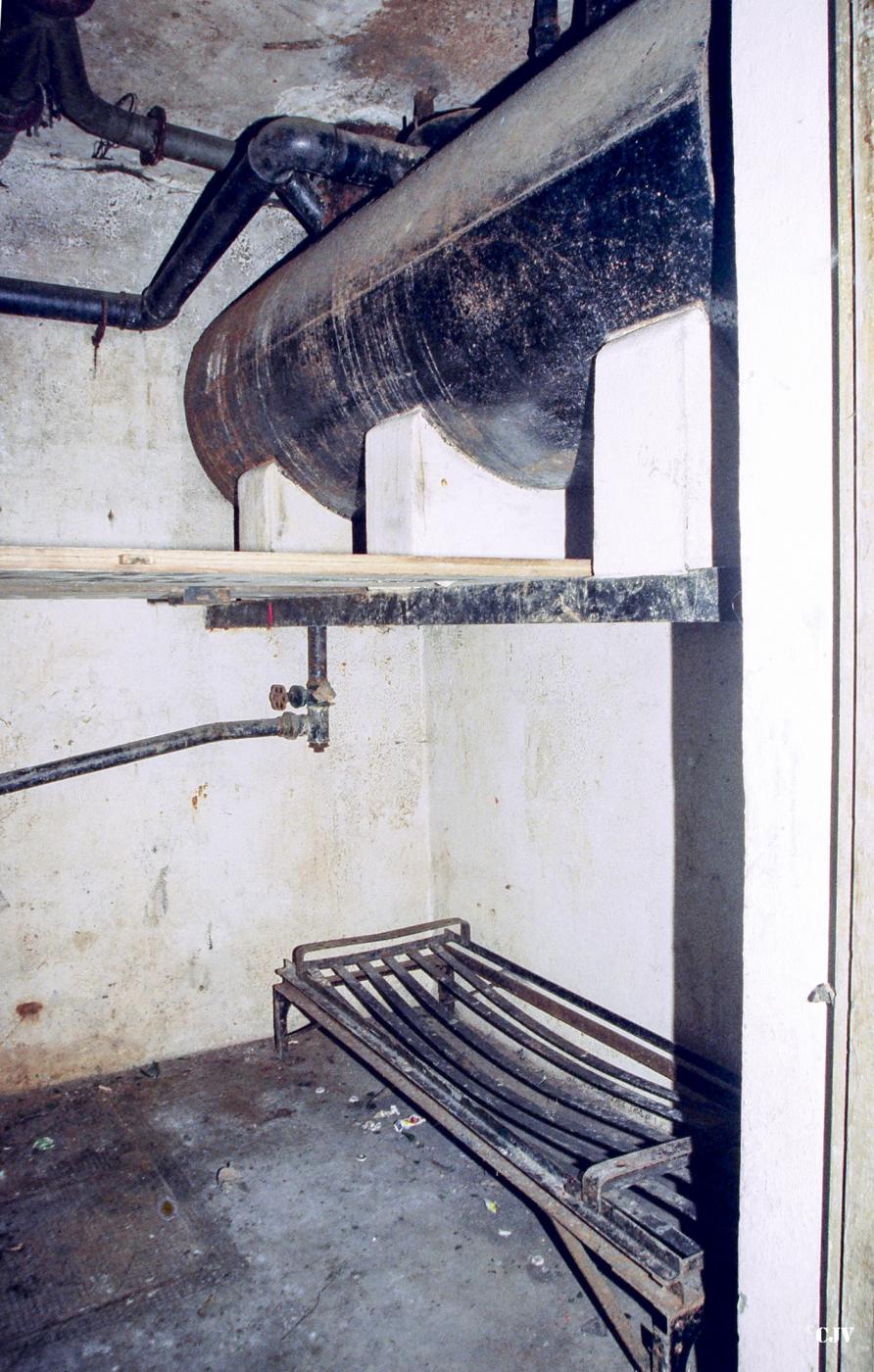 Ligne Maginot - HETTANGE GRANDE - X8 (QUARTIER ROUSSY - III/168°RIF) - (Abri) -  - Lia VERMEULEN