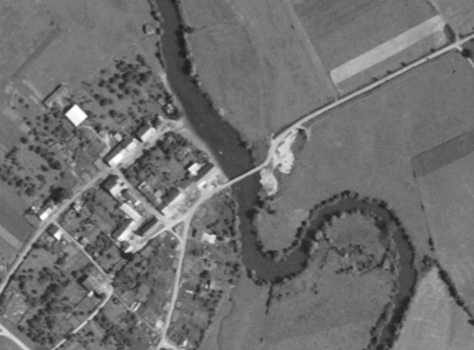 Ligne Maginot - 14LM - (DMP - Dispositif de Mine Permanent) - Le pont, en fait plutôt une passerelle, provisoire en 1950 - IGN - Géoportail 1950
