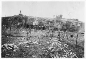 Ligne Maginot - LAUDREFANG - A37 - (Ouvrage d'infanterie) - Bloc 3
Juin 40, après l'armistice.
Le drapeau français flotte encore sur le bloc