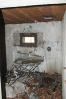 Ligne Maginot - SCHLOSSWALD 1 - (Blockhaus pour arme infanterie) - Chambre de tir
Les restes de la tablette pour la mitrailleuse