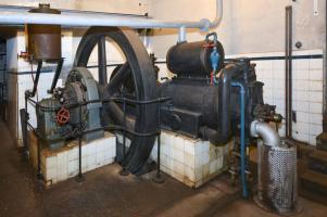 Ligne Maginot - GUENTRANGE (FESTE DE) - (Ouvrage d'artillerie) - L'usine électrique
Moteurs diesel DEUTZ