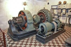 Ligne Maginot - GUENTRANGE (FESTE DE) - (Ouvrage d'artillerie) - L'usine électrique
Convertisseurs 400V - 110V continus