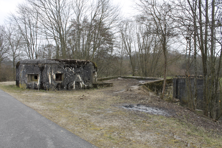 Ligne Maginot - BARRAGE 4 - (Blockhaus pour arme infanterie) - Vue générale - Christian LENHARD